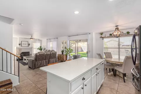 630 E Cathy Dr, Gilbert, AZ 85296 photo 9