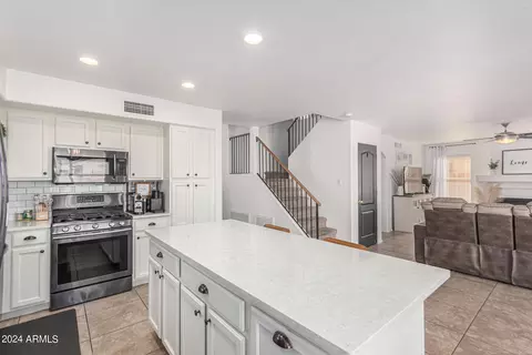 630 E Cathy Dr, Gilbert, AZ 85296 photo 8