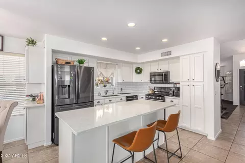 630 E Cathy Dr, Gilbert, AZ 85296 photo 5