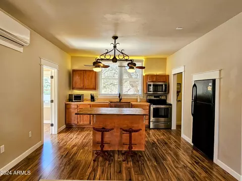 543 Adams Ave # E, Bisbee, AZ 85603 photo 9