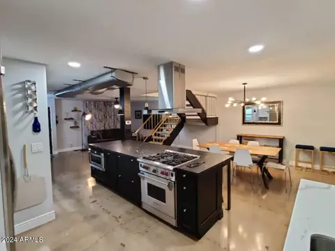 7661 E Montecito Ave, Scottsdale, AZ 85251