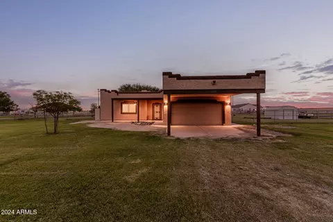 5220 S 230th Dr, Buckeye, AZ 85326