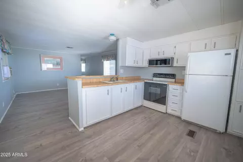 1804 W Tepee St #34, Apache Junction, AZ 85120