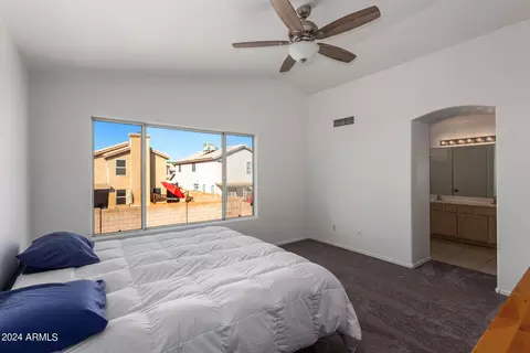 3934 E Morrow Dr, Phoenix, AZ 85050 photo 23
