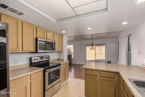 3934 E Morrow Dr, Phoenix, AZ 85050 photo 16