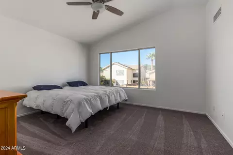 3934 E Morrow Dr, Phoenix, AZ 85050 photo 21