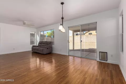 3934 E Morrow Dr, Phoenix, AZ 85050 photo 14