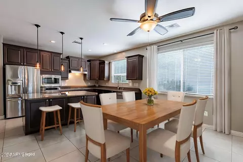 23302 N 40th Pl, Phoenix, AZ 85050 photo 7