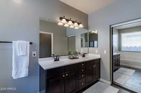 23302 N 40th Pl, Phoenix, AZ 85050 photo 14