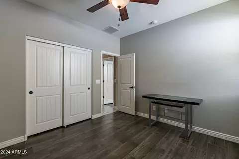 23302 N 40th Pl, Phoenix, AZ 85050 photo 22
