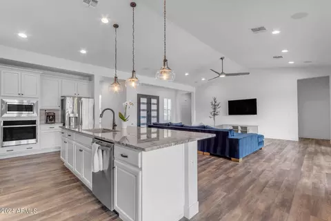 9945 E Strobe Ave, Mesa, AZ 85212 photo 5