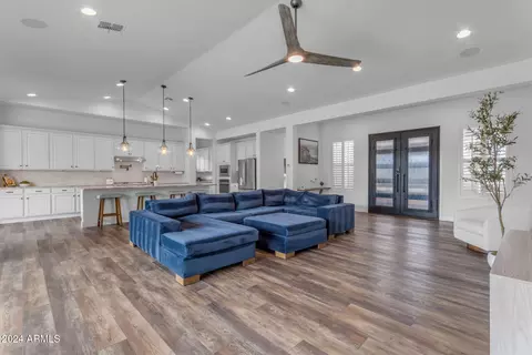 9945 E Strobe Ave, Mesa, AZ 85212 photo 8