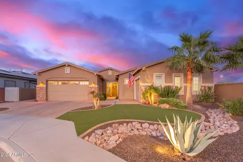 Exterior - 28615 N 66th Ave, Phoenix, AZ 85083 photo 2 of 29