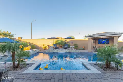 Exterior - 28615 N 66th Ave, Phoenix, AZ 85083 photo 18 of 29