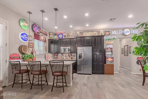Kitchen - 28615 N 66th Ave, Phoenix, AZ 85083 photo 7 of 10