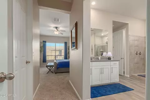 Entry Way - 28615 N 66th Ave, Phoenix, AZ 85083 photo 4 of 7