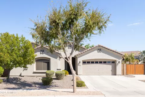 2806 E Tina Ln, Gilbert, AZ 85298