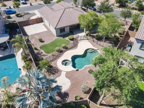 View/Area - 2806 E Tina Ln, Gilbert, AZ 85298 photo 14 of 15