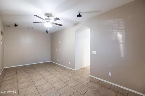 Living - 2806 E Tina Ln, Gilbert, AZ 85298 photo 10 of 13