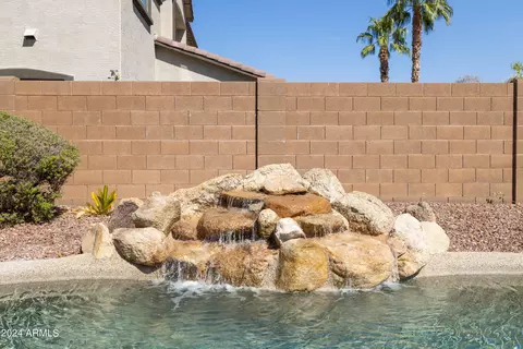 Exterior - 2806 E Tina Ln, Gilbert, AZ 85298 photo 8 of 25
