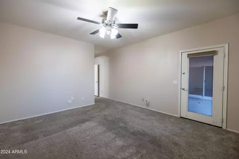 Living - 2806 E Tina Ln, Gilbert, AZ 85298 photo 13 of 13