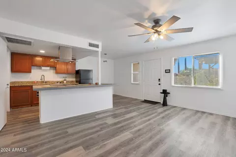 4604 E Broadway Rd, Phoenix, AZ 85040 photo 6