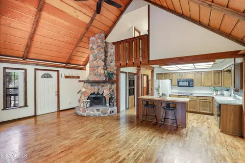 3098 N Cletus Ray Dr, Pine, AZ 85544 photo 10