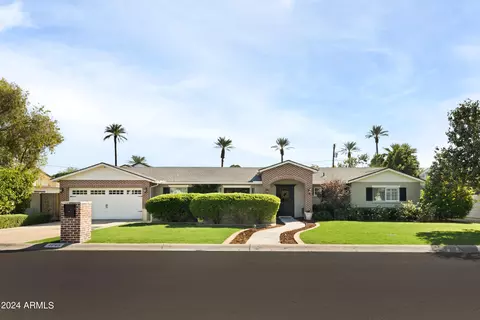 4045 E Patricia Jane Dr, Phoenix, AZ 85018