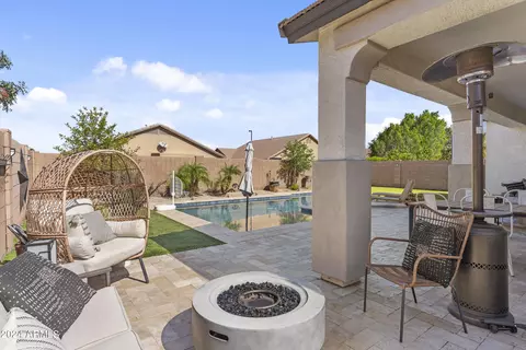 2824 E Santa Fe Ct, Gilbert, AZ 85297 photo 5