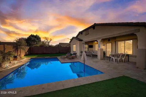 2824 E Santa Fe Ct, Gilbert, AZ 85297 photo 2