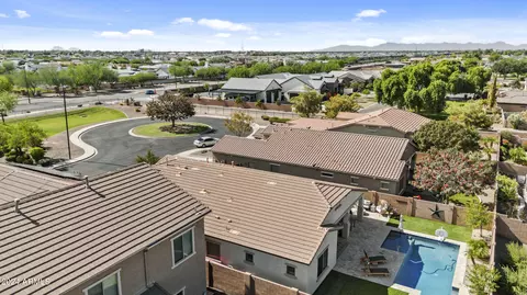 2824 E Santa Fe Ct, Gilbert, AZ 85297 photo 34