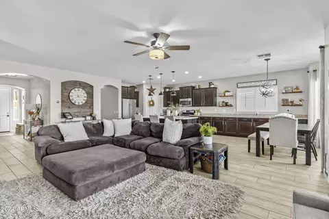 2824 E Santa Fe Ct, Gilbert, AZ 85297 photo 21