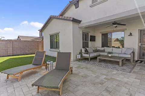 2824 E Santa Fe Ct, Gilbert, AZ 85297 photo 8