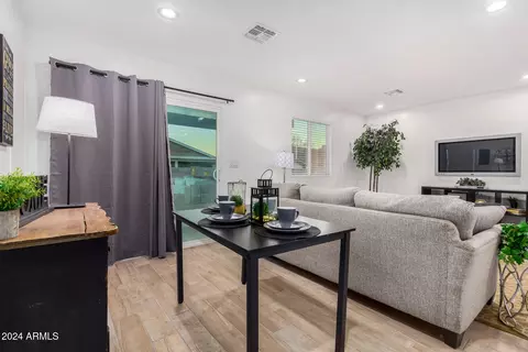 1721 E Illini St, Phoenix, AZ 85040 photo 13