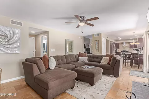 1229 E Windsong Dr, Phoenix, AZ 85048 photo 9