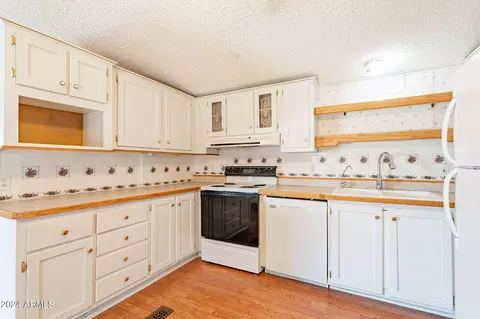 2764 W Virginia St, Apache Junction, AZ 85120 photo 19