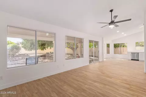 7323 E Indigo St, Mesa, AZ 85207 photo 29