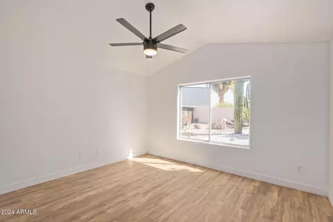7323 E Indigo St, Mesa, AZ 85207 photo 9