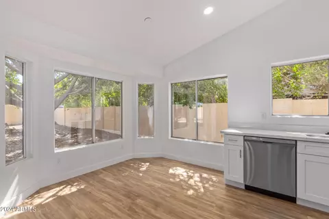 7323 E Indigo St, Mesa, AZ 85207 photo 14