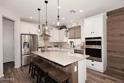 3125 E Louise Dr, Phoenix, AZ 85050 photo 3