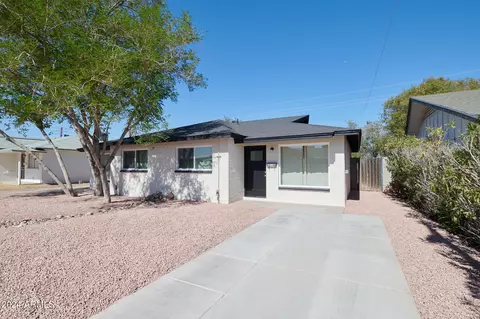 6814 E Pinchot Ave, Scottsdale, AZ 85251