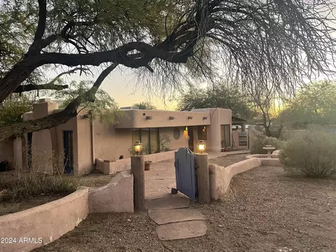 1627 E Las Palmaritas Dr, Phoenix, AZ 85020