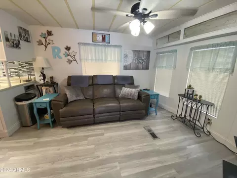 1039 S Cheyenne Dr, Apache Junction, AZ 85119 photo 8