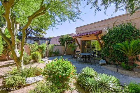 8230 E Via De La Escuela --, Scottsdale, AZ 85258