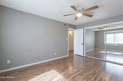 1008 E Diamond Dr, Tempe, AZ 85283 photo 28