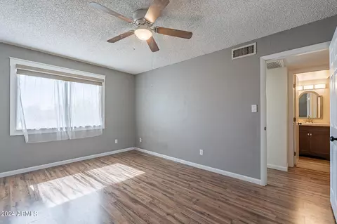 1008 E Diamond Dr, Tempe, AZ 85283 photo 27