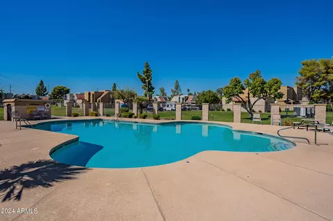 1008 E Diamond Dr, Tempe, AZ 85283 photo 45
