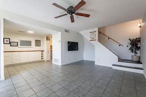 1008 E Diamond Dr, Tempe, AZ 85283 photo 12