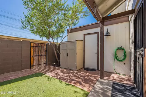 1008 E Diamond Dr, Tempe, AZ 85283 photo 36
