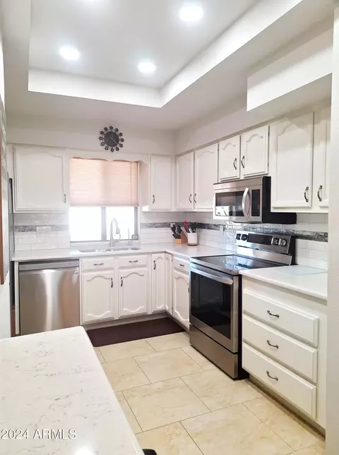 2426 S Lavender --, Mesa, AZ 85209 photo 5